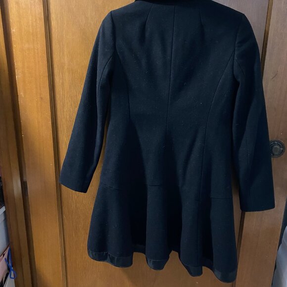 Black Coat - Picture 4 of 4
